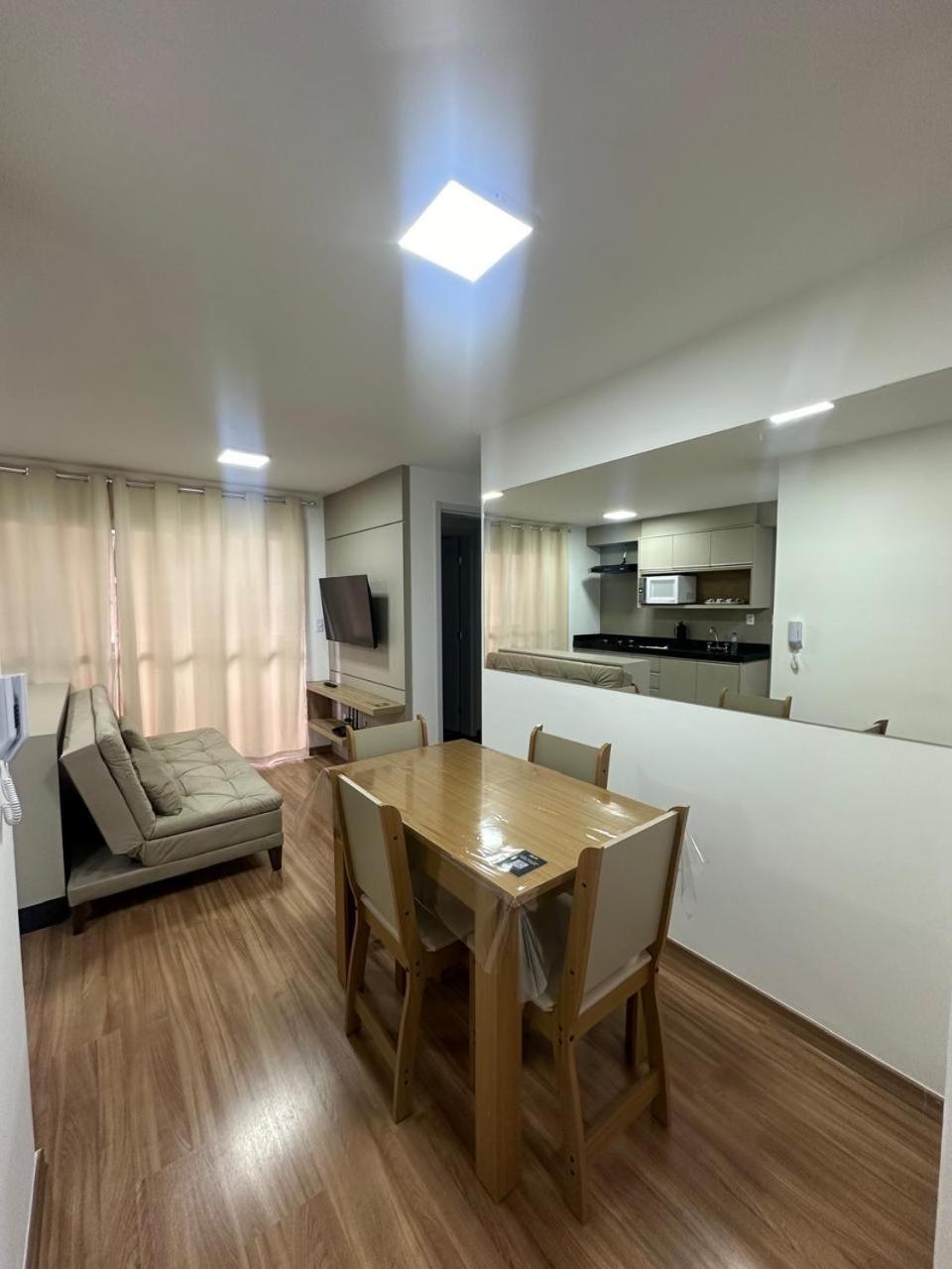 Apartamento Com Lazer E *